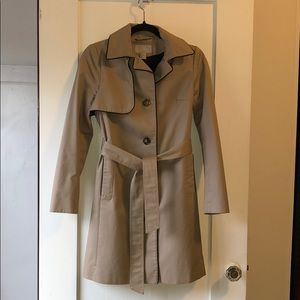 H&M Women’s Trench Coat Size 2